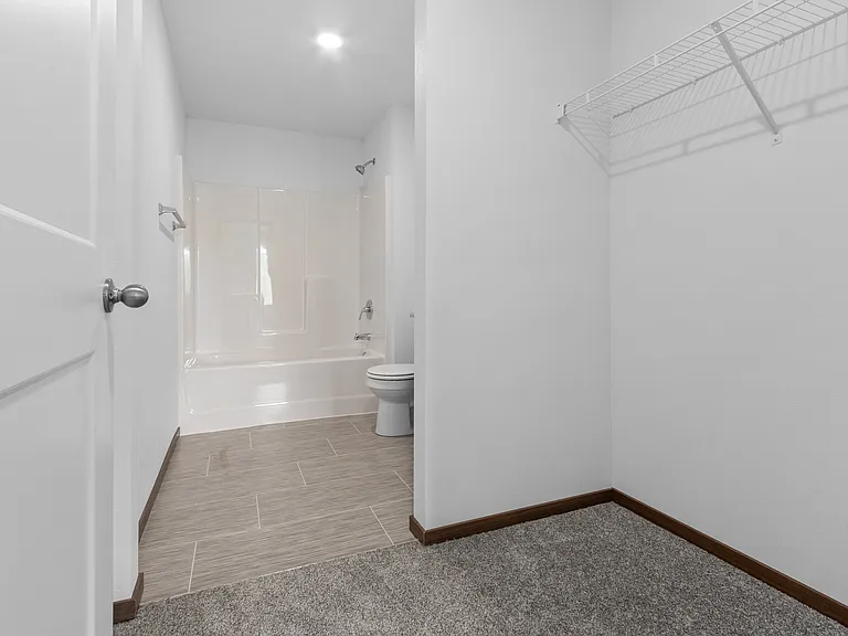 Willows South Commons — Photo 45