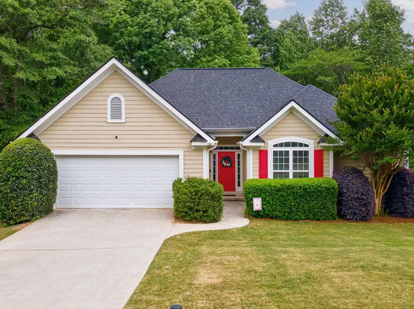 318 E Creek Bnd, Athens, GA 30605