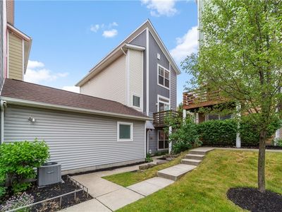 2530 W 7th St, Cleveland, OH, 44113