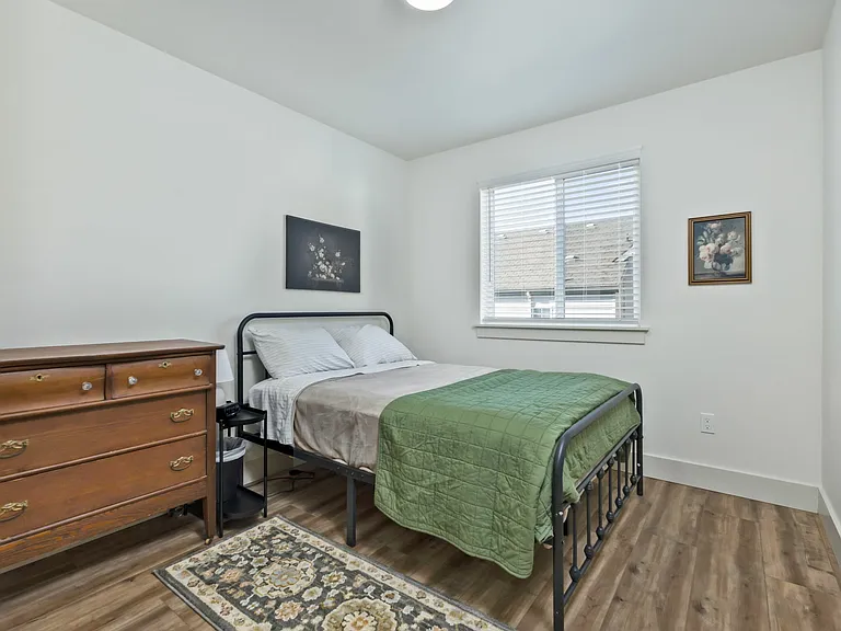 Santiam Canyon Luxury Townhomes — Photo 24