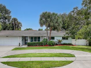 2307 Country Club Rd, Melbourne, FL 32901