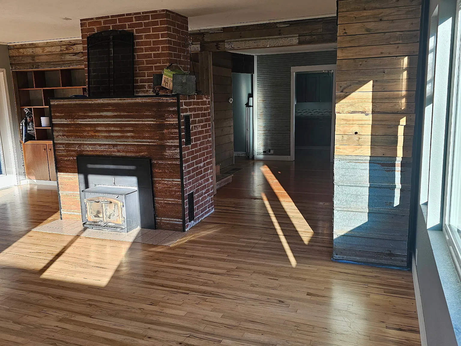4 bed, 2.5 bath, 1925 sqft, $3,200 — Photo 4
