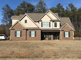 196 Hidden Meadows Ln, Mount Airy, GA 30563