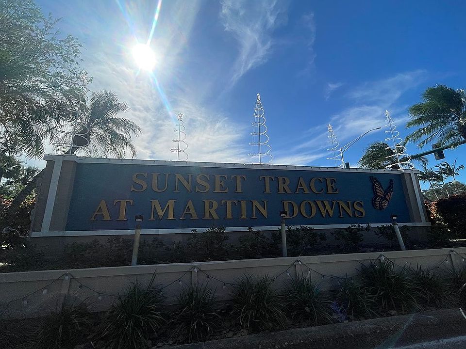 1st image of 3249 SW Sunset Trace Cir
