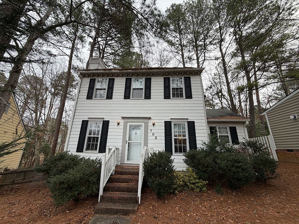 1st image of 702 Sleepy Creek Dr