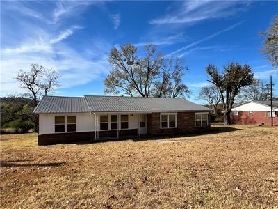 402 N Parrott Dr, Huntsville, AR, 72740