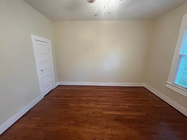 1506 Charlton St — Photo 21