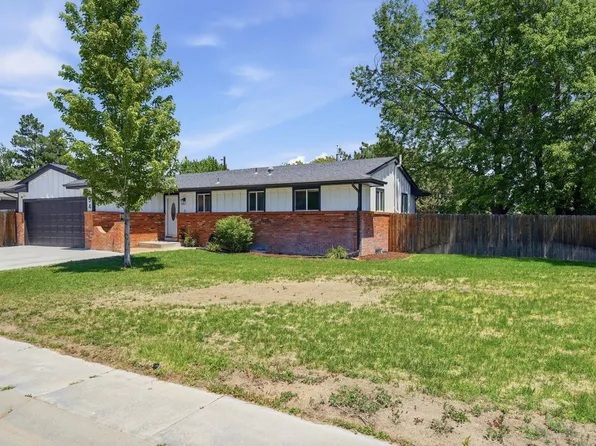 354 S 5th St, La Salle, CO 80645