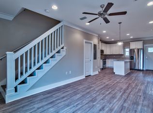 47 N Sand Palm Rd #63, Freeport, FL 32439