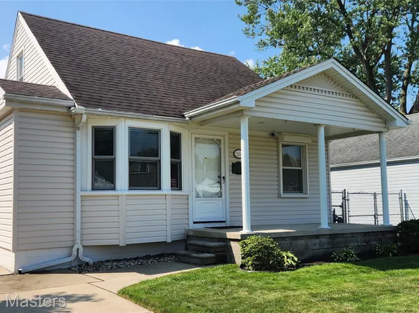 12949 Walnut St, Southgate, MI 48195