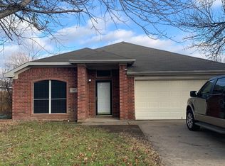 1147 Darren Dr, Burleson, TX 76028