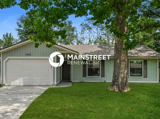 1836 Shannon Lake Dr, Middleburg, FL 32068