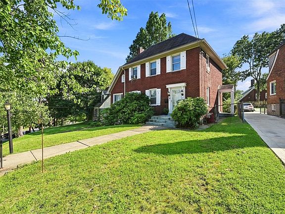 2nd image of 211 Newburn Dr