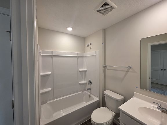 2nd image of 10343 Mae Ct
