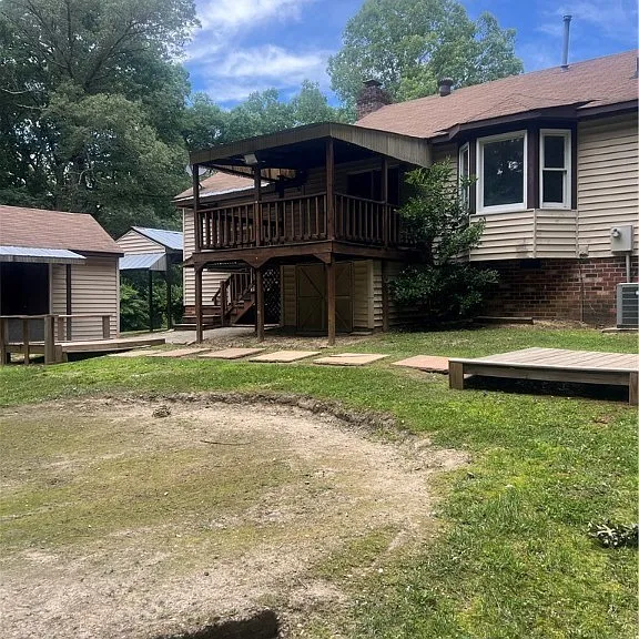 3021 Sand Hills Dr — Photo 5