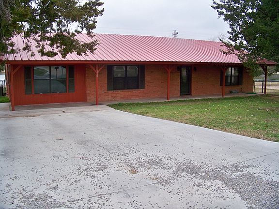 3rd image of 115 Lakewood Dr