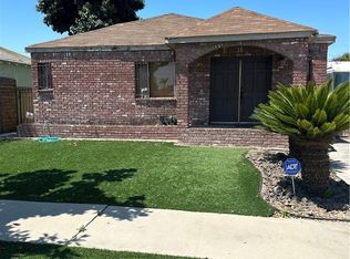 2327 N Slater Ave, Compton, CA 90222