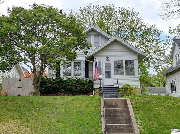 4209 California St, Omaha, NE 68131