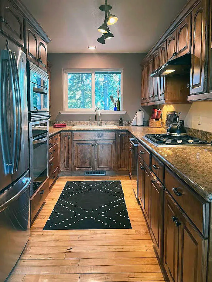 1 bed, 1000 sqft, $2,700 — Photo 4