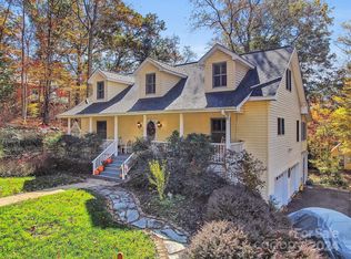 55 Sarah Ct, Lake Junaluska, NC 28745