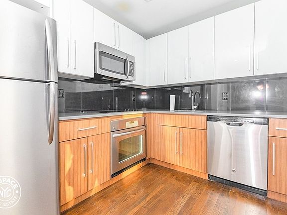 5th image of 1209 Dekalb Ave #629