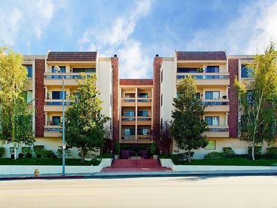 17140 Burbank Blvd Unit 105, Encino, CA, 91316