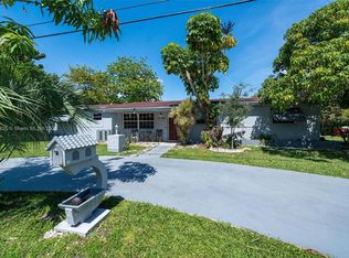 17150 NE 17th Ave, North Miami Beach, FL 33162