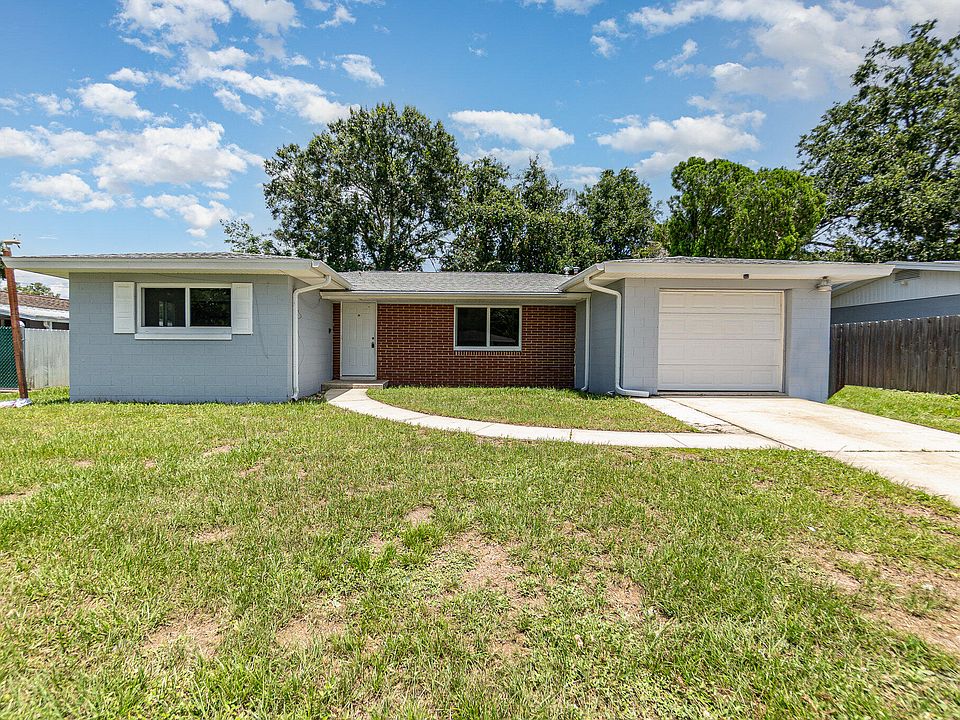 1st image of 2820 Starlight Dr