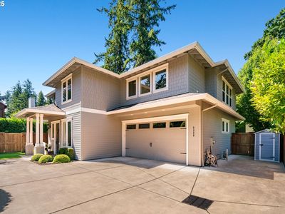 5328 Lower Dr, Lake Oswego, OR, 97035