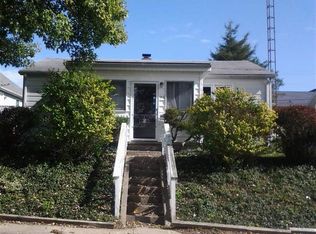 706 Walnut St, Oolitic, IN 47451