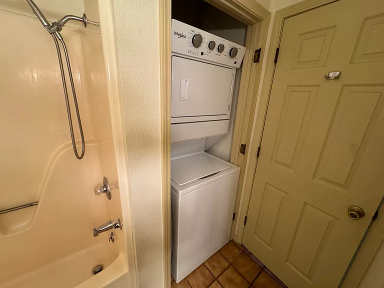 Clifton Height Apartments — Photo 45