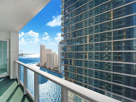 2nd image of 300 S Biscayne Blvd #T-2702