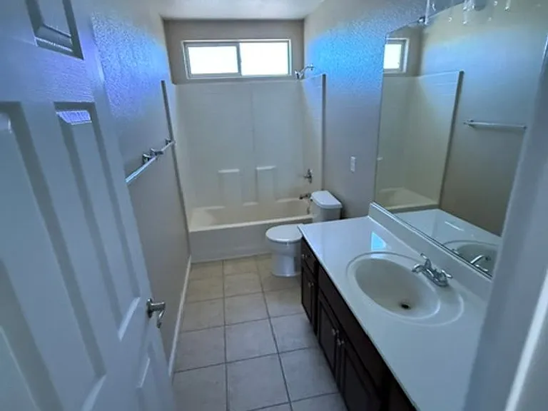 380 Barolo Cir — Photo 14