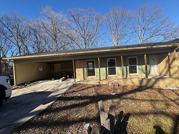 3rd image of 4180 Liffey Ln