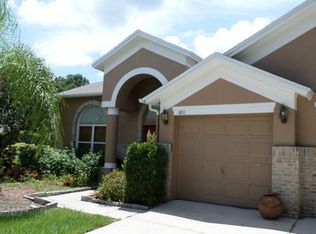 1811 Powder Ridge Dr, Valrico, FL 33594