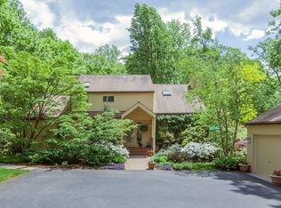 132 Drakes Corner Rd, Princeton, NJ 08540