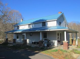 12 Hess Rd, Wapwallopen, PA 18660