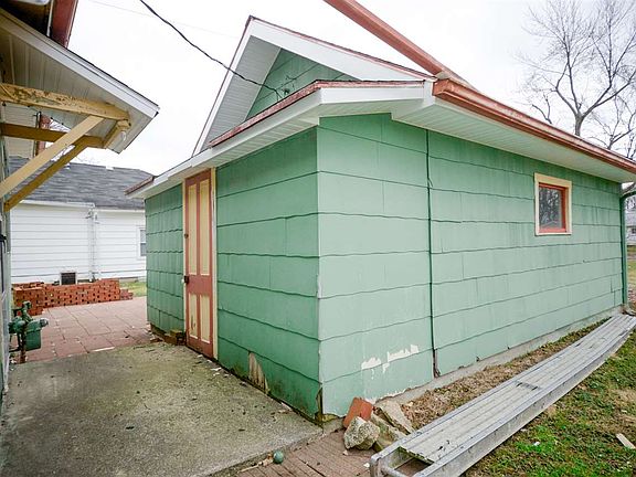 5th image of 512 W Central Ave