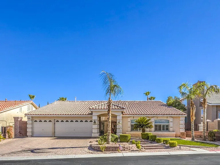 6299 Pale Pavilion Ave — Photo 1