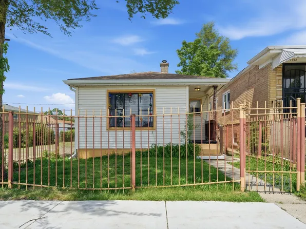 7420 W 64th Pl, Summit Argo, IL 60501