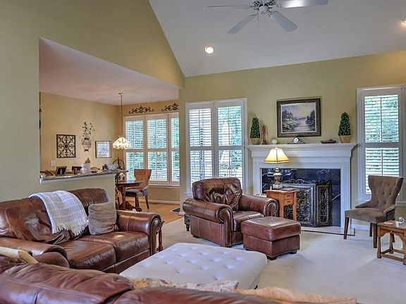 5th image of 1350 Brentwood Ln