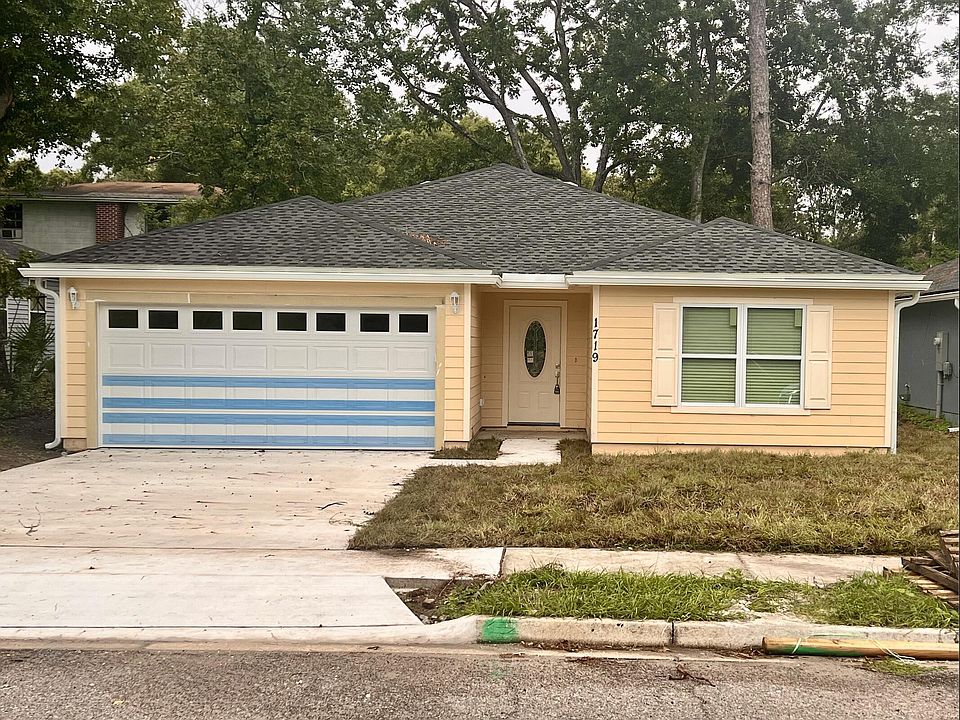 1st image of 1719 W 42ND Street