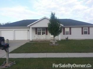 13067 Bermuda Grass Ct, Breese, IL