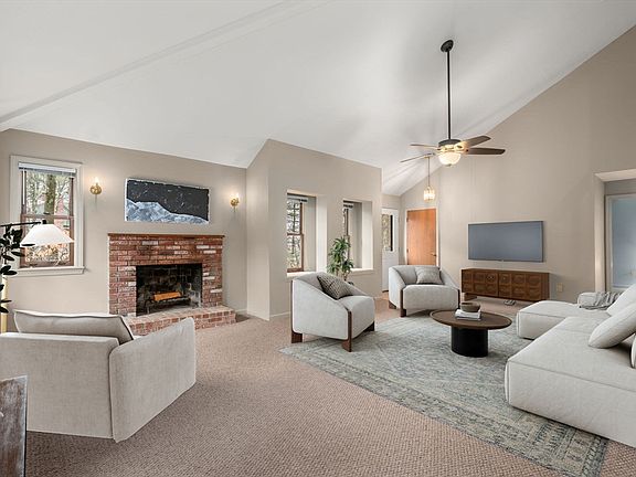 4th image of 86 E Bluff Rd Unit 86