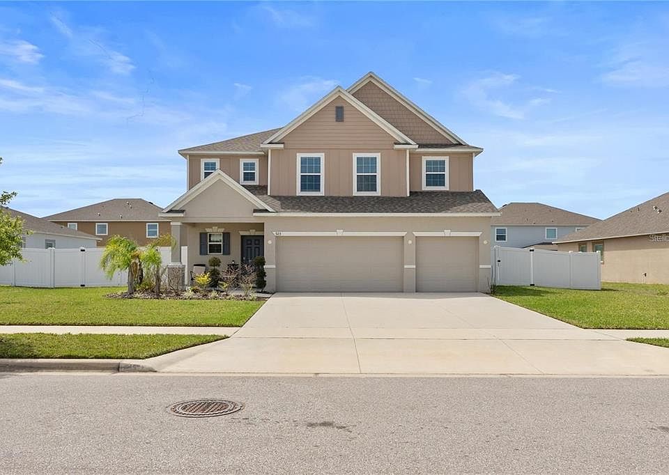 1st image of 923 FIELDSTONE WAY