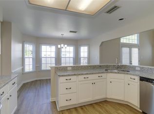 3101 Crestwood Ln, Virginia Beach, VA 23453