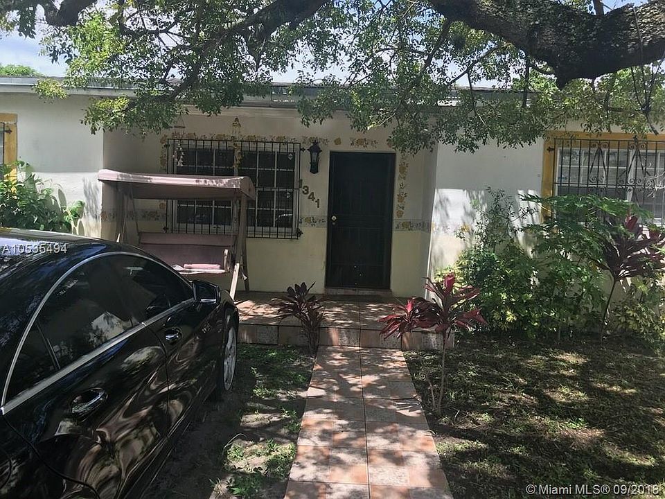 1st image of 1341 NW 132nd St