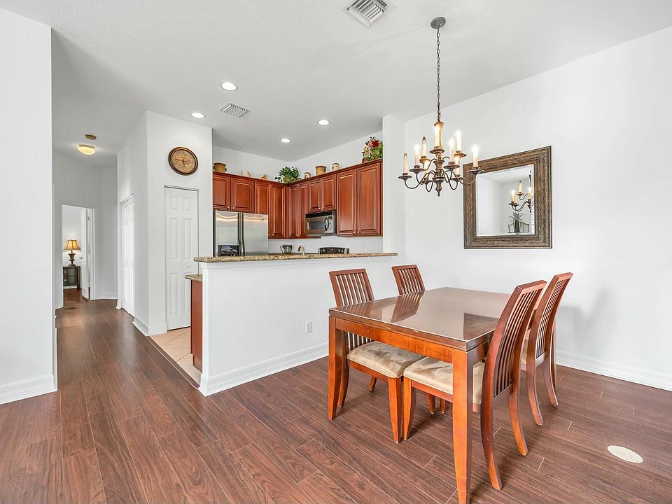 1st image of 4911 Bonsai Circle #203