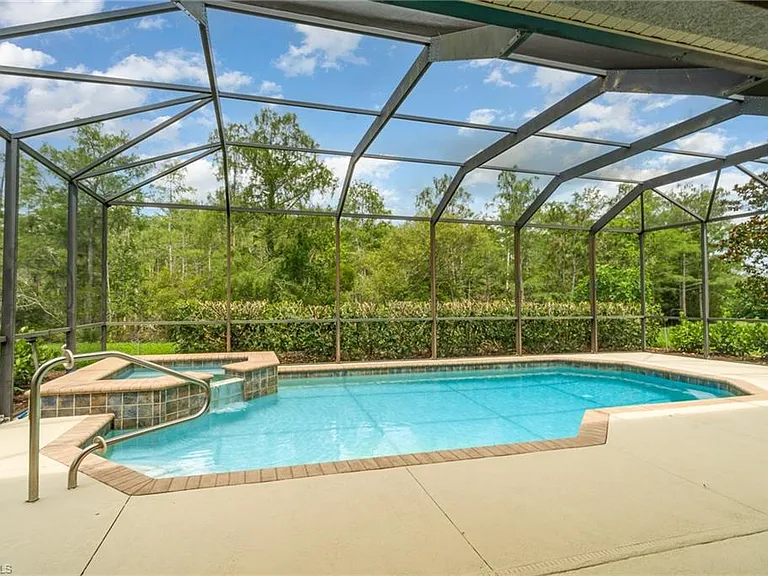 13585 Troia Dr — Photo 33