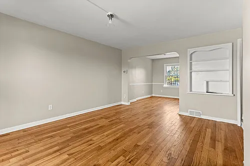 450 Marquette Dr Photo 1